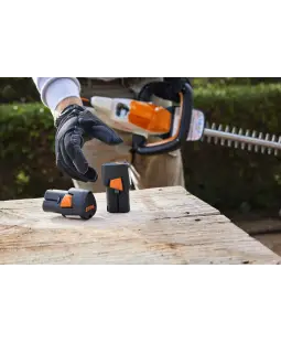 Pack Taille-haie à batterie HSA 40 STIHL